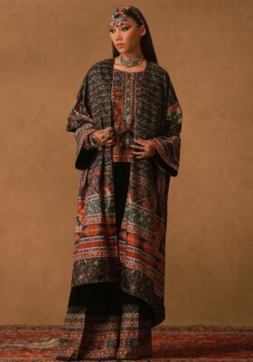 Khumar (Euphoria) Velvet Cape