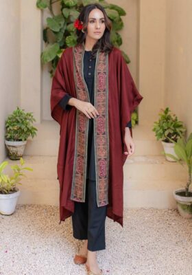 Talaash (The Search Within) Cape - Maroon and Green
