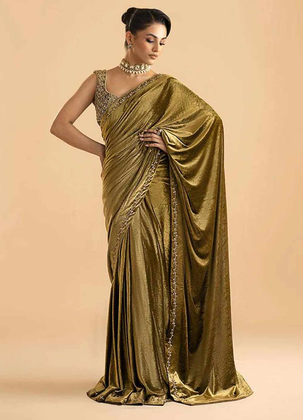 Two Toned Velvet Saree