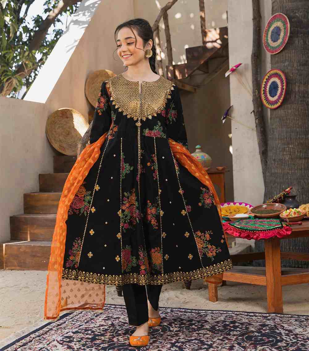 Black Pishwaas with Pouch - Image 3