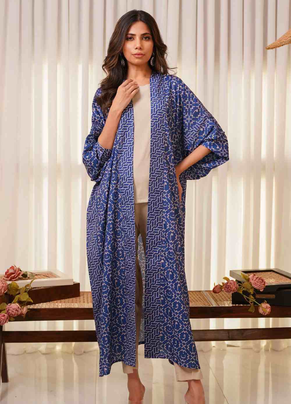 Ayra Shrug - Blue & Beige