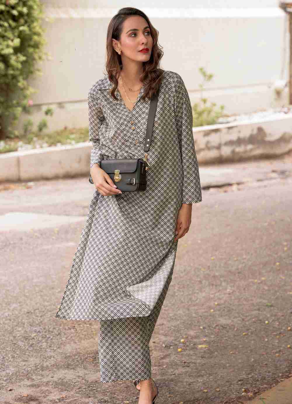 Manto Blocks Co-Ord Set - Black & White - Image 3