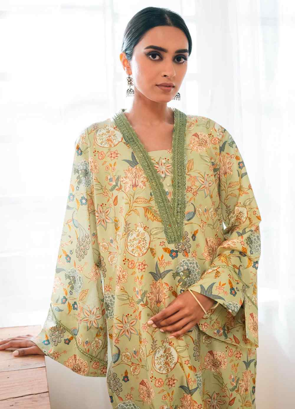 Gulnaar (Fruit Flora) Co-Ord Set - Mint & Teal