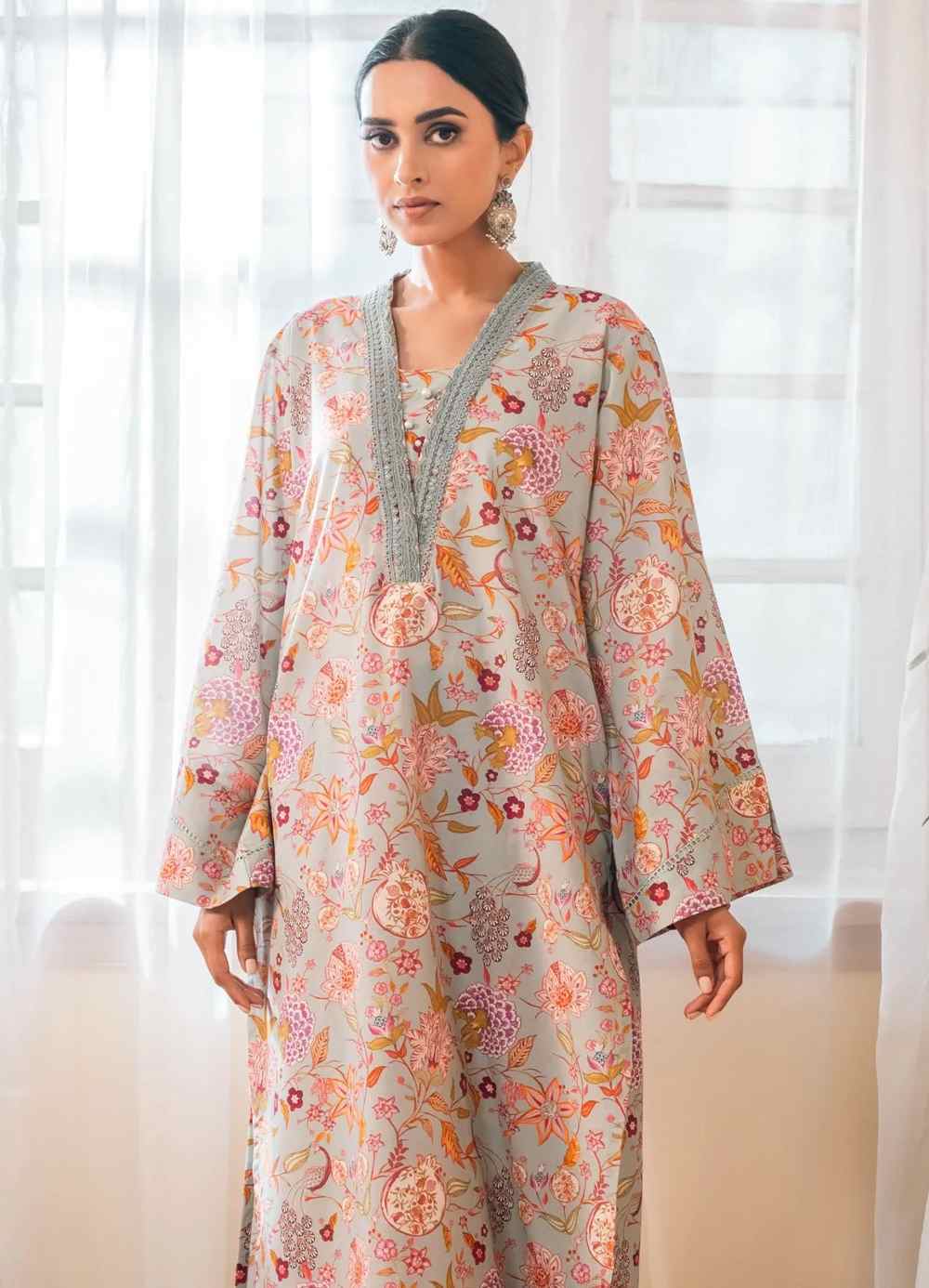 Gulnaar (Fruit Flora) Kurta - Sage & Fuchsia