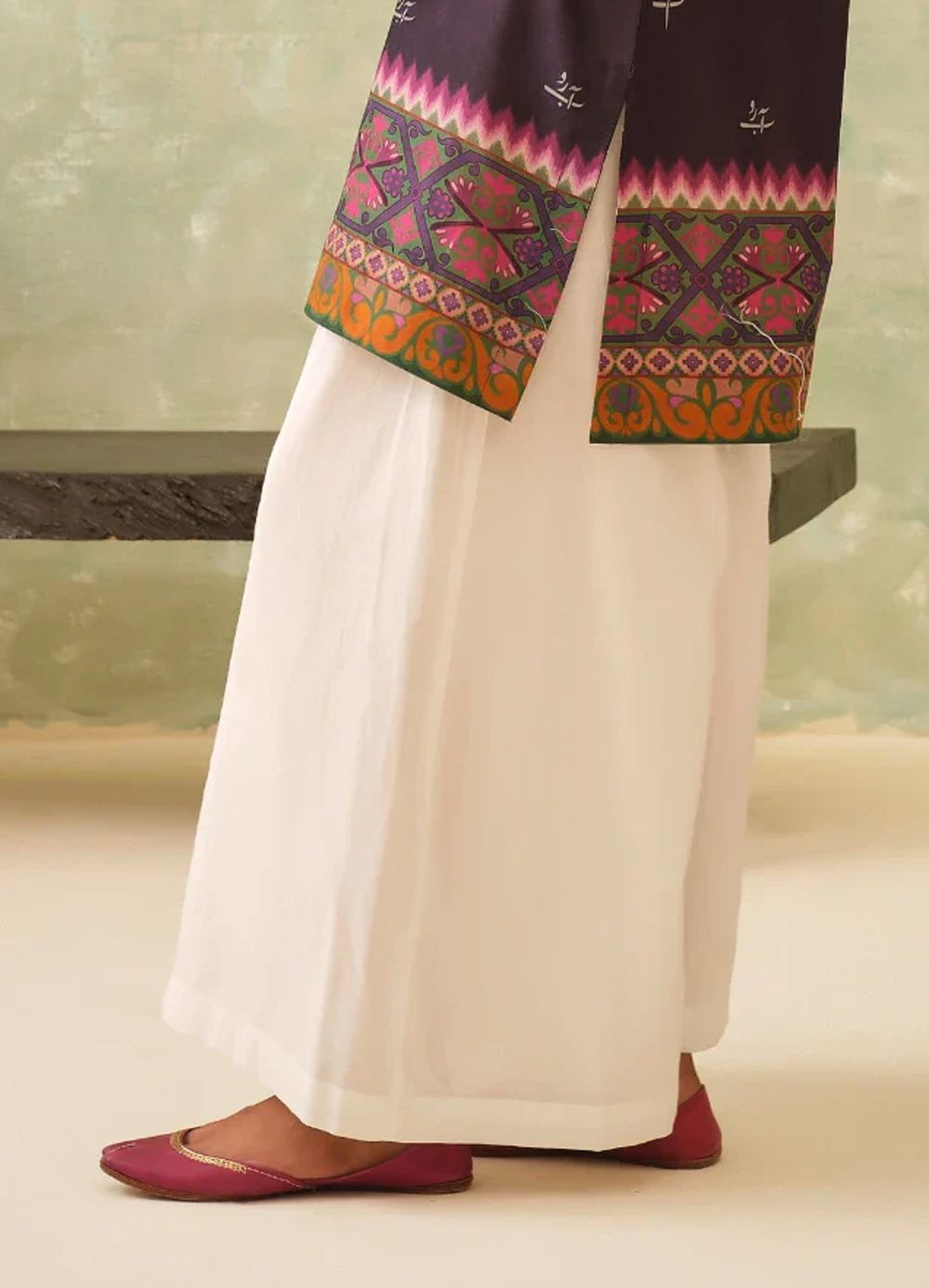 IJAAR-021-WHT-M - 1world Fashion