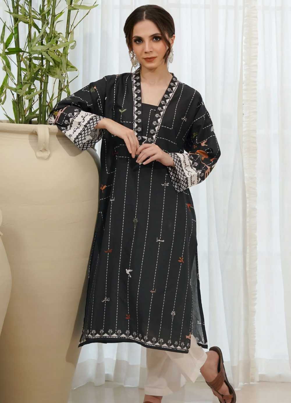 Manzar (Through Your Eyes) - Black Kurta