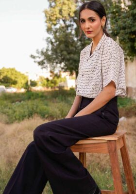 Sitaray (Beyond The Stars) Shirt - Off White